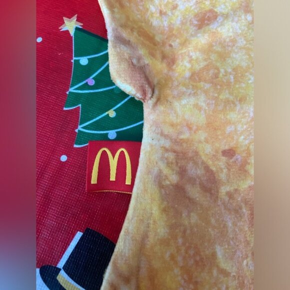McDonald RARE 2022 McDonalds limited edition chicken nuggets Christmas  stockings x4